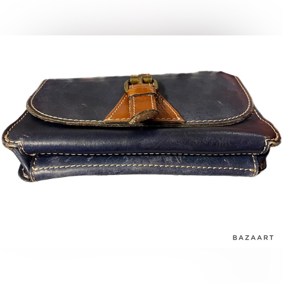 Vintage Patricia Nash Navy Blue leather crossbody bag - Picture 5 of 7